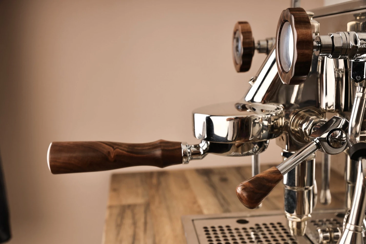 Mussa Tea Wooden Accessory Kit For Rocket Espresso Machines - Walnut 8 Mussa Tea Wooden Accessory Kit For Rocket Espresso Machines - Walnut