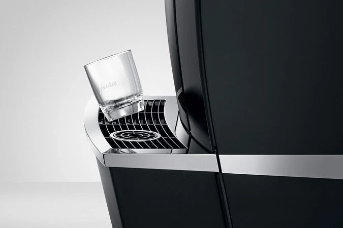 Tea Jura Giga X8 G2 Superautomatic Espresso Machine - Aluminum Black 6 Tea Jura Giga X8 G2 Superautomatic Espresso Machine - Aluminum Black